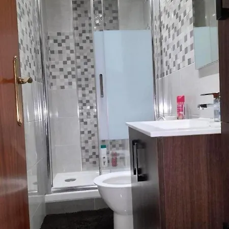 Sweet House Close To Airport Apartment